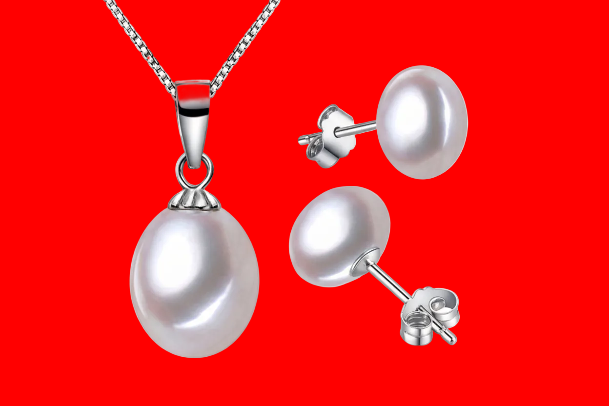 Pearl necklace and earrings set with 'Integrity Pearl' branding on a white background
